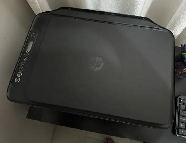 Impressora Multifuncional HP DeskJet 2774