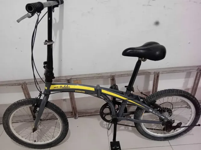 As duas dobráves juntas por $ 1,999. Completas.