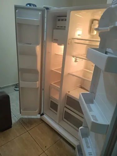 VENDO GELADEIRA SYDE BY SIDE SAMSUNG