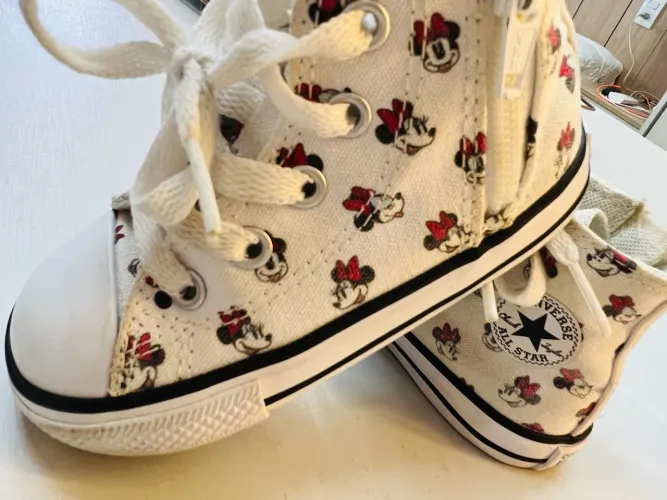 Tênis infantil All Star Minie Cano Alto