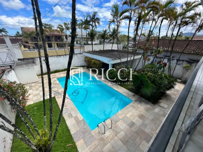 COMPRAR MARAVILHOSA CASA SOBRADO 4 SUÍTES E PISCINA NA ENSEADA GUARUJÁ !!!