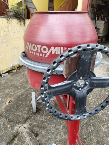 Betoneira 150 litros