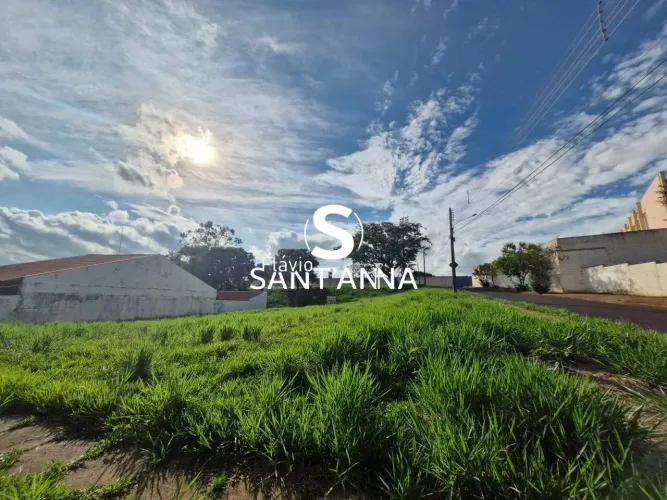 VENDE-SE TERRENO EM FERNANDÓPOLIS
