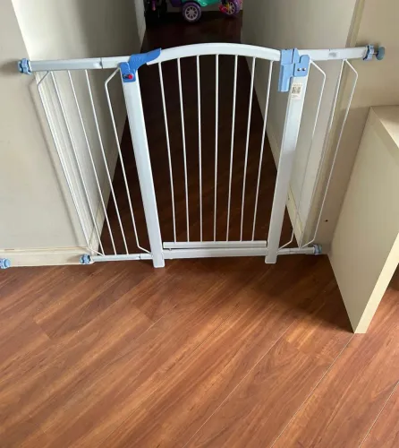 Portãozinho proteção para crianças e pets