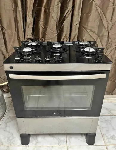 VENDO FOGÃO DE 5 BOCAS MESA DE VIDRO FRENTE INOX