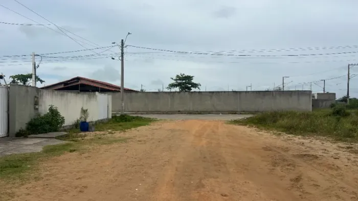 Área de 2.420 m2 em Conceição da Barra - Oportunidade!