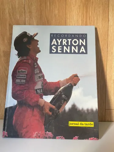 LIVRO DE COLECIONADRO do Ayrton Senna recordando ayrton senna jornal da tarde!