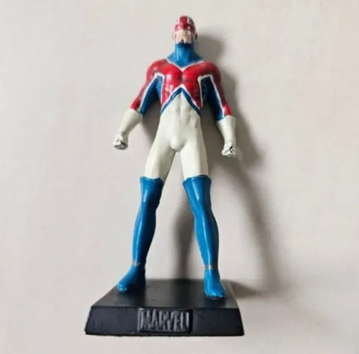 Miniatura Capitão Britânia Marvel Comics | eaglemoss