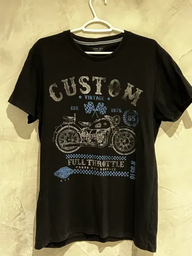 Camiseta Zara tamanho P