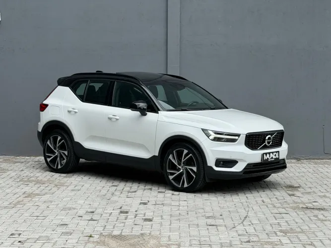 Volvo XC40 T-5 R-design 2.0 252cv AWD 2020