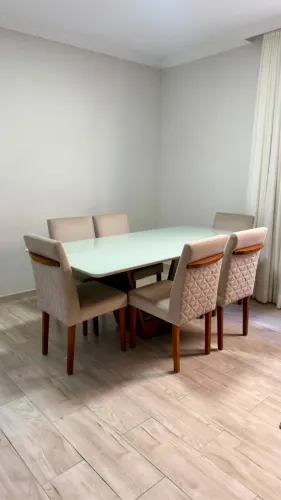 MESA TAMPO DE VIDRO 6 CADEIRAS