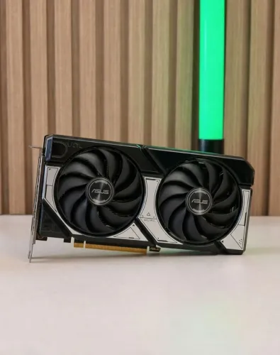 RTX 5060 ASUS DUAL