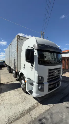 VW 24280 2013 BITRUCK LEITO BAÚ IMPECÁVEL !