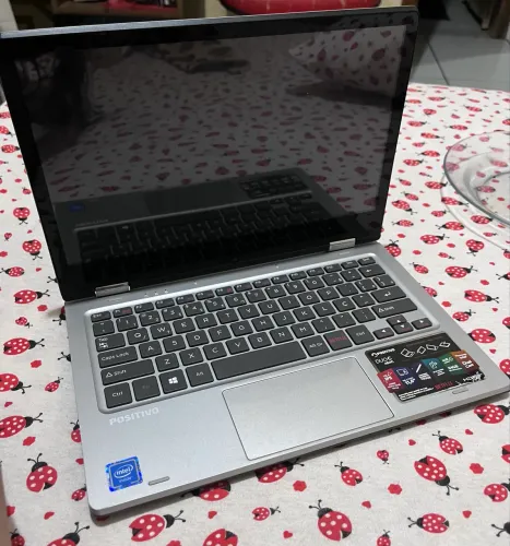 Notebook Positivo touch 2 em 1 