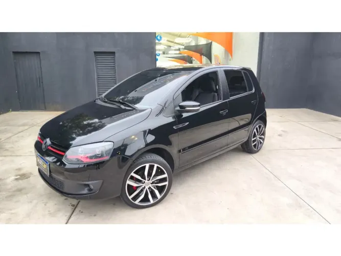 Volkswagen Fox 1.0 MI Total Flex 8V 5P 2014
