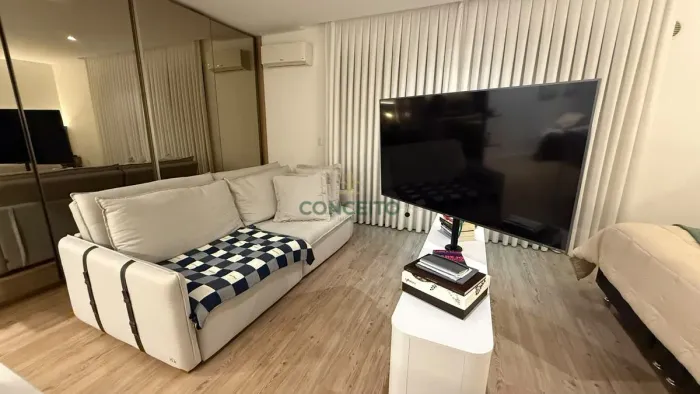 Studio a venda, Mobiliado, 1 vaga, 48m² no bairro Kobrasol