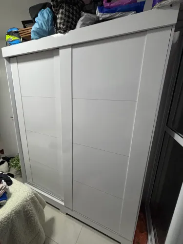 Guarda roupa seminovo
