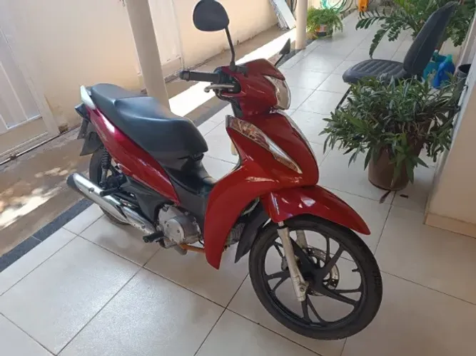 Biz 125 + Ex - 2021 - completa (muito conservada)