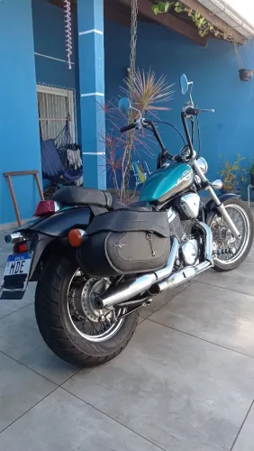 Shadow 600
