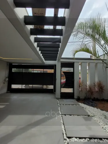 Casa para Venda em Indaiatuba-SP: O Refúgio de Paz e Conforto no Jardim Casablanca! Ampla
