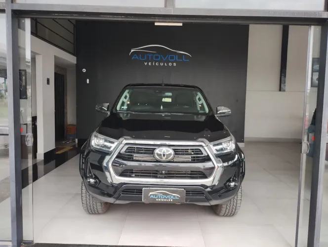 Toyota Hilux CD SRX 4X4 2.8 TDI 16V Diesel Aut. 2024