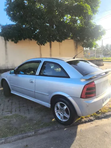 Chevrolet Astra 2.0/ CD/ Sunny/ GLS 2.0 8V 3P 2004