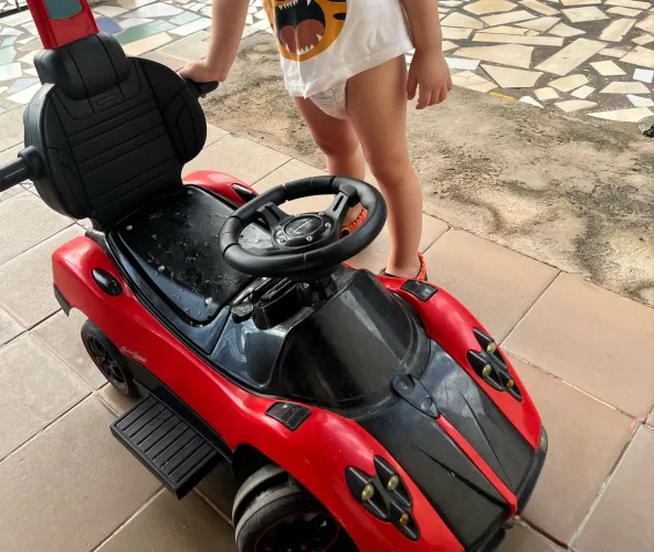Vende-se brinquedos