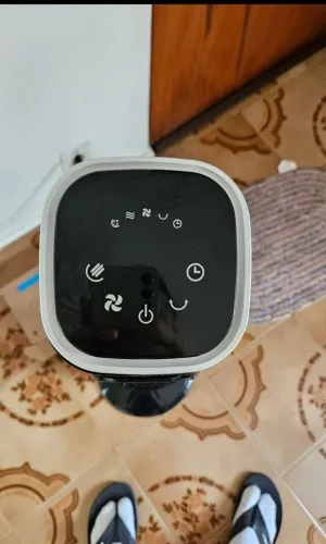 Ventilador Mondial Torre Semi Novo