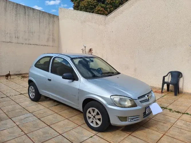 Chevrolet Celta Life/ LS 1.0 MPFI 8V Flexpower 3P 2011