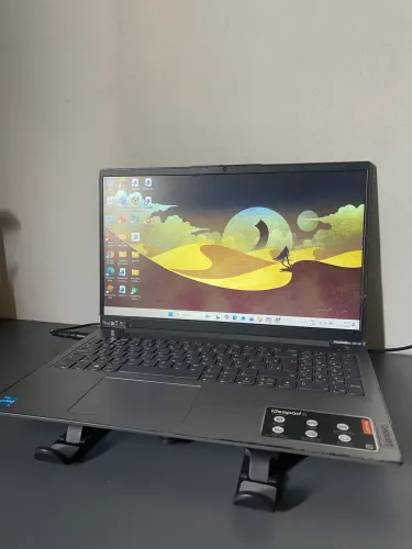 Vende-se notebook usado, mas está em ótimo funcionamento