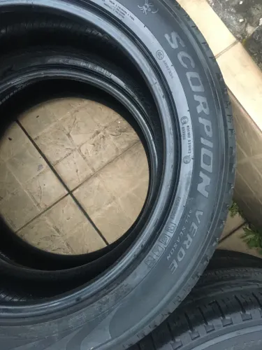 Pneu aro 20 pirelli scorpion verde 265/50/20