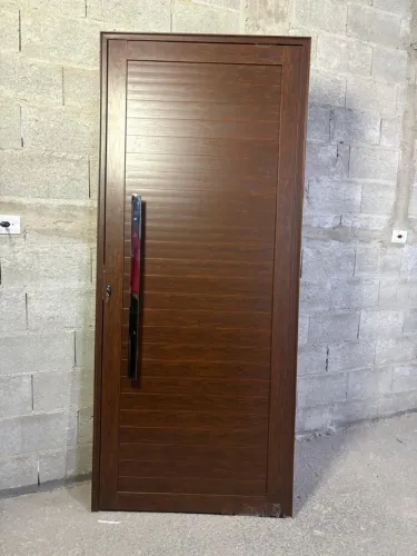 PORTA LAMBRIL DE ALUMÍNIO COM PINTURA AMADEIRADA 3D E PUXADOR - A PARTIR DE R$2.340,00