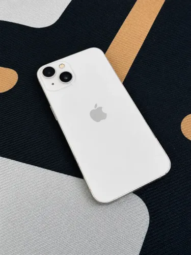 Apple iPhone 13 - 128Gb