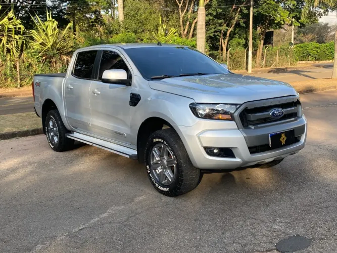 Ford Ranger XLS 2.2 4X4 CD Diesel Aut. 2019