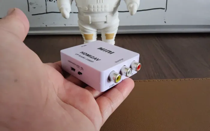 Conversor HDMI para AV RCA Full HD 1080p - Mini HDMI2AV - Londrina/PR