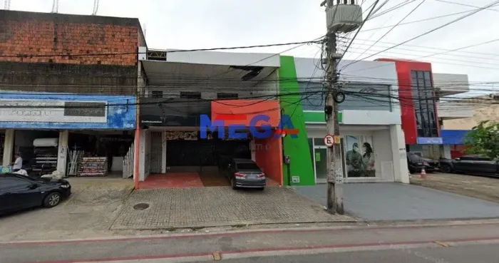 Sala comercial no bairro Montese em Fortaleza, CE