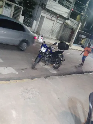 YAMAHA FAZER 150 AZUL.