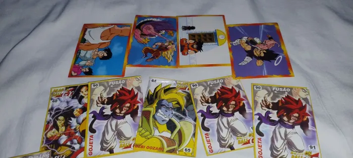 Lote 13 figurinhas Dragon ball z Antigo