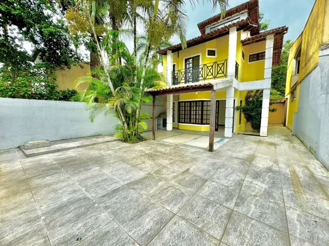 Casa de Condomínio à venda na Rua Lagoa Bonita, Vargem Grande, Rio de Janeiro - RJ