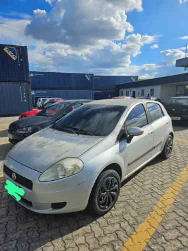 Fiat Punto 1.4 Fire Flex 8V 5P 2010