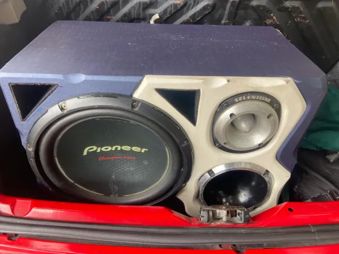 Som Pioneer para carro