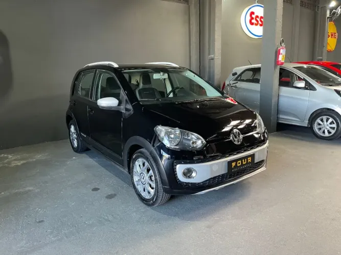 Volkswagen Up! Cross I Motion 1.0 T.flex 12V 5P 2015