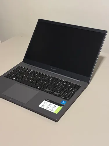 Notebook Samsung i3 1115g4 - SSD