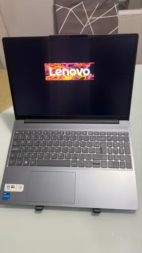 Notebook Lenovo Intel core i5