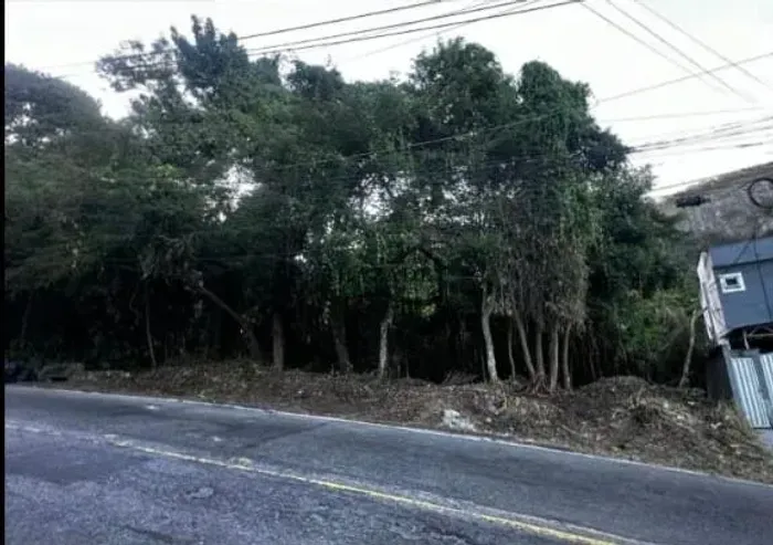 TERRENO NA SUBIDA DA SERRA DA TIRIRICA  RECANTO ITAIPUAÇU MARICÁ 484m²