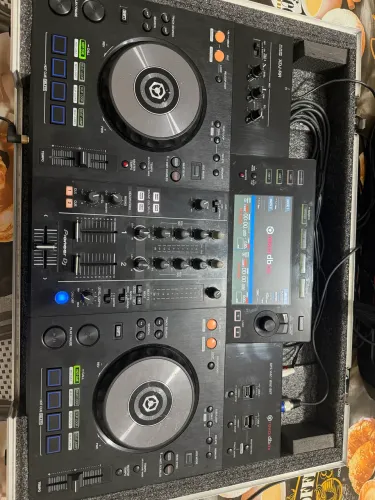 Controladora XDJ RR + Case