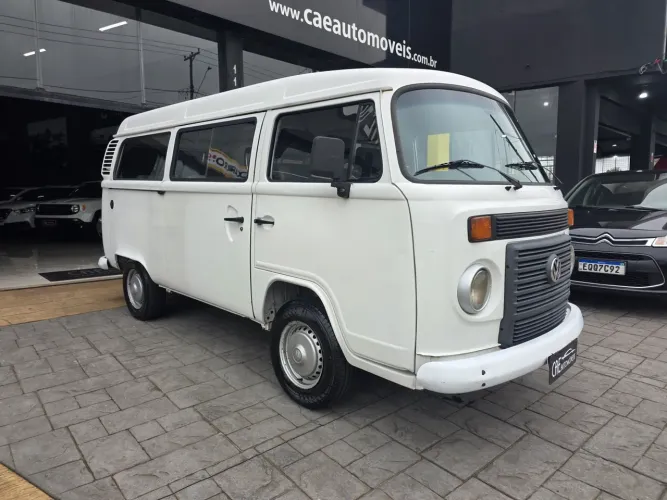 Volkswagen Kombi Standard 1.4 MI Total Flex 8V 2011