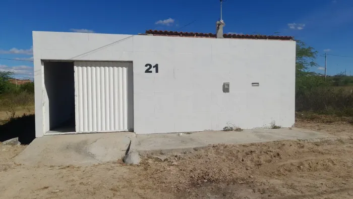 Casa em Arcoverde-PE Rua Santa Barbara 21 santos Dumont ( loteamento rocha)