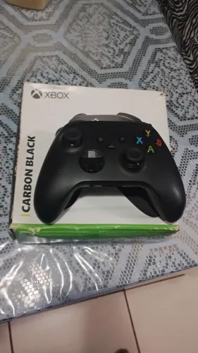 Controle Xbox séries com caixa!