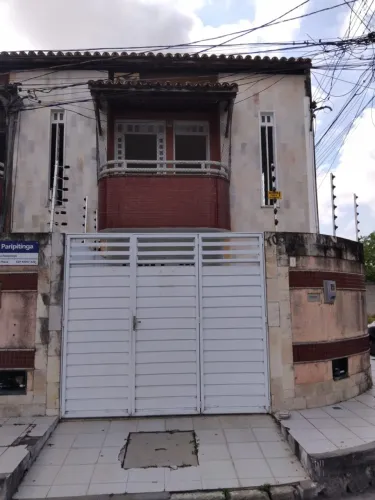 Casa na Travessa Parapitinga